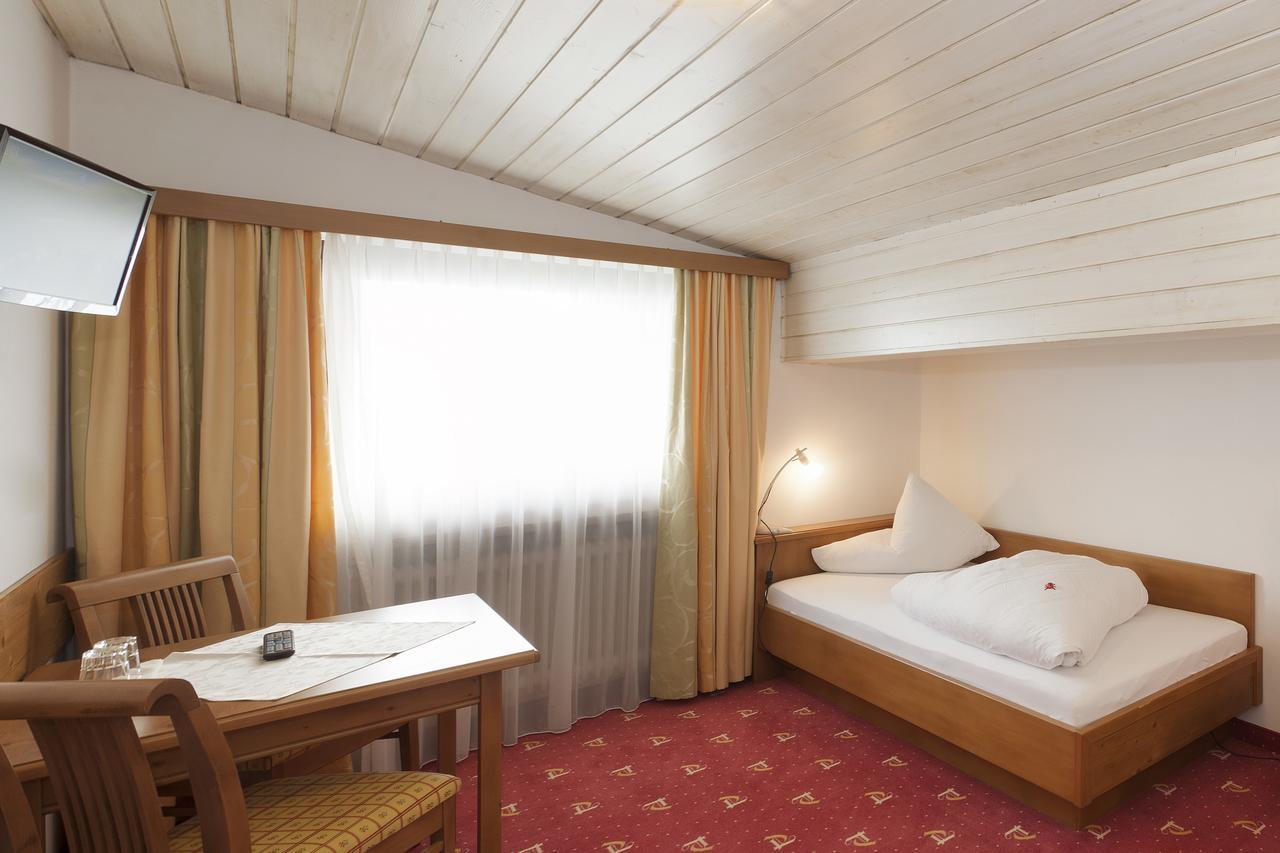 Ferienhotel Tyrol Soell Am Wilden Kaiser Pokój zdjęcie